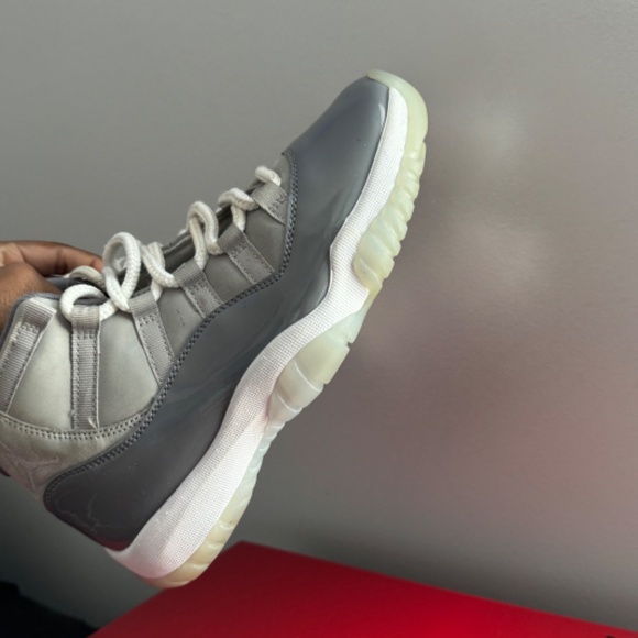 Cool grey 11’s main image 5
